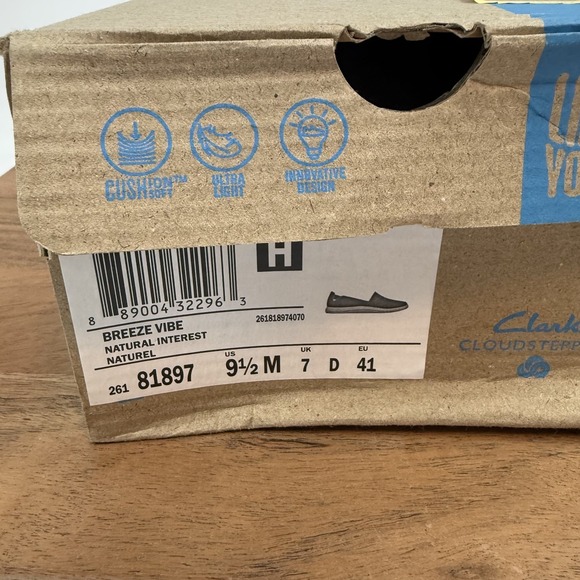 New Womens Clarks Breeze Vibe Ivory Perforated Slip On Loafers Size 9.5 M NIB